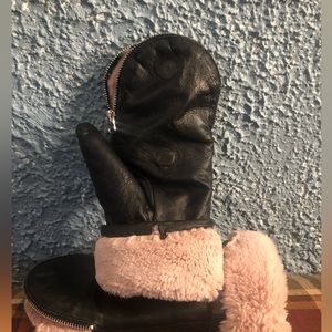 Genuine leather winter Gloves with pink faux fur interior
